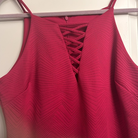Guess dark pink dress 12 - Picture 2 of 4